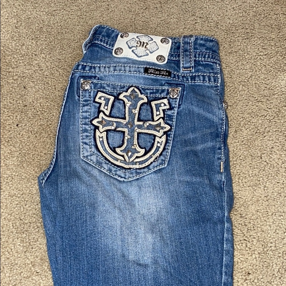 Size 27 miss me jeans